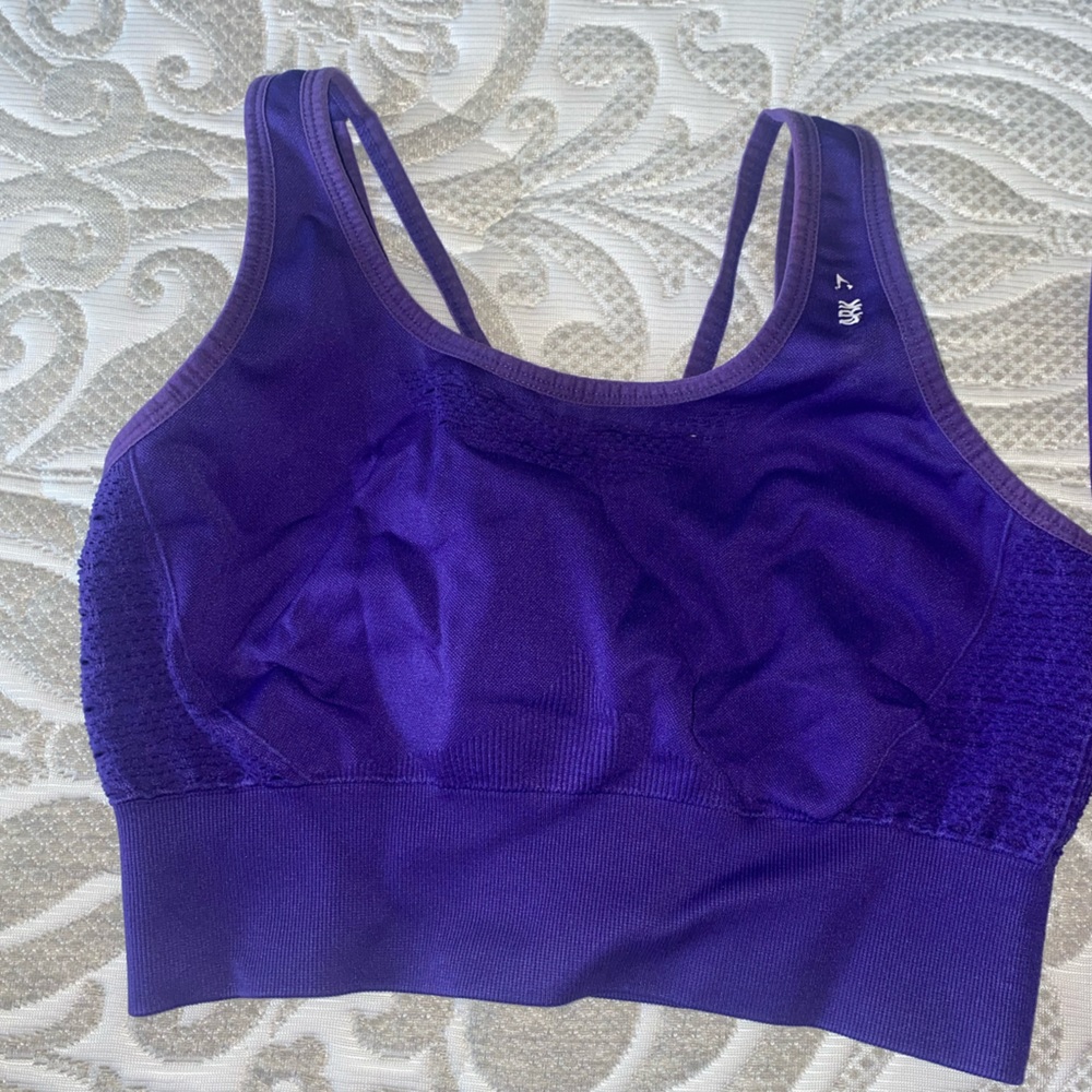 Gymshark Women’s workout bra size M